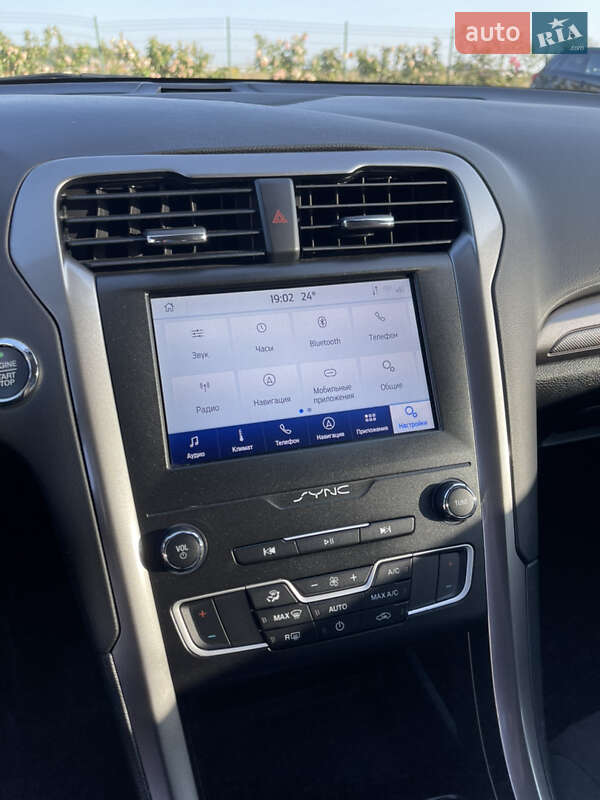 Седан Ford Fusion 2020 в Одессе