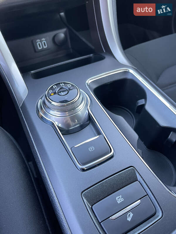 Седан Ford Fusion 2020 в Одессе