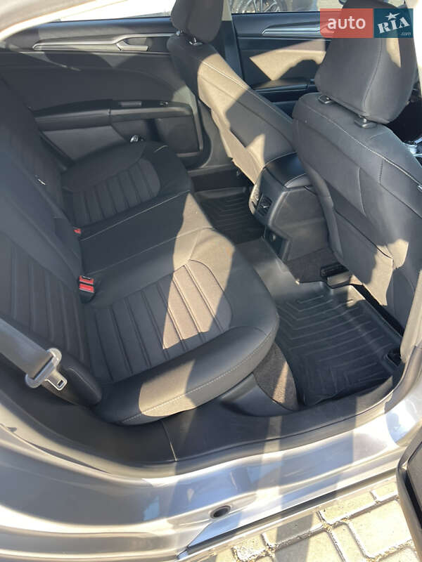 Седан Ford Fusion 2020 в Одессе