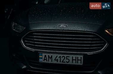 Седан Ford Fusion 2014 в Житомирі