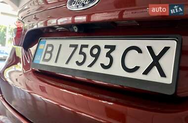 Седан Ford Fusion 2016 в 