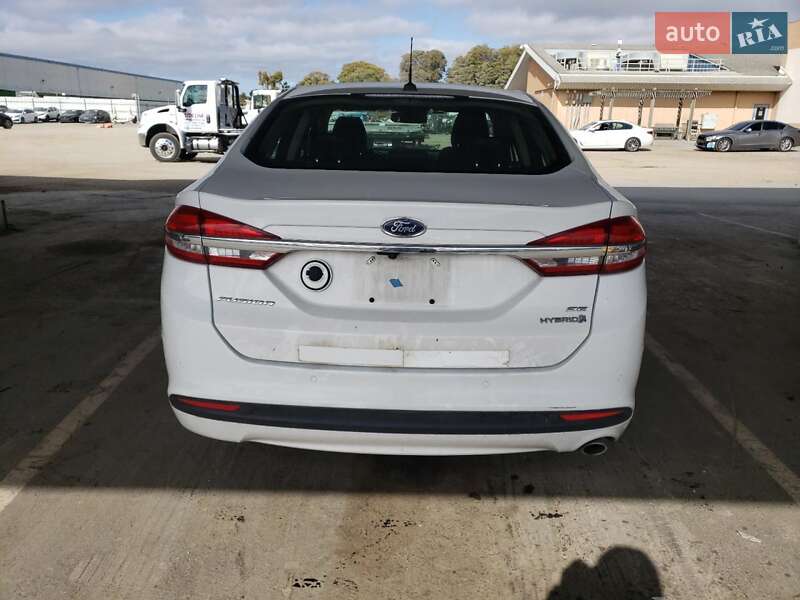Седан Ford Fusion 2017 в Ивано-Франковске