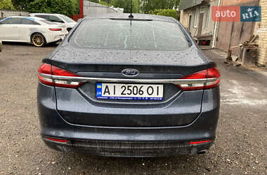 Седан Ford Fusion 2017 в 