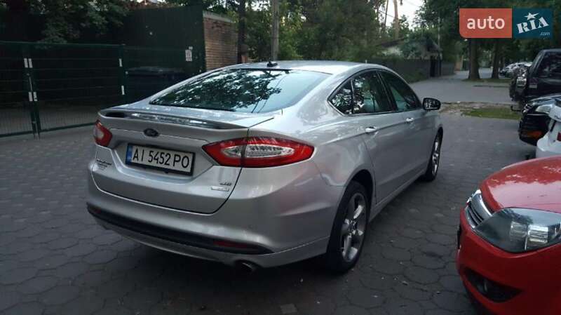 Седан Ford Fusion 2012 в Ирпене
