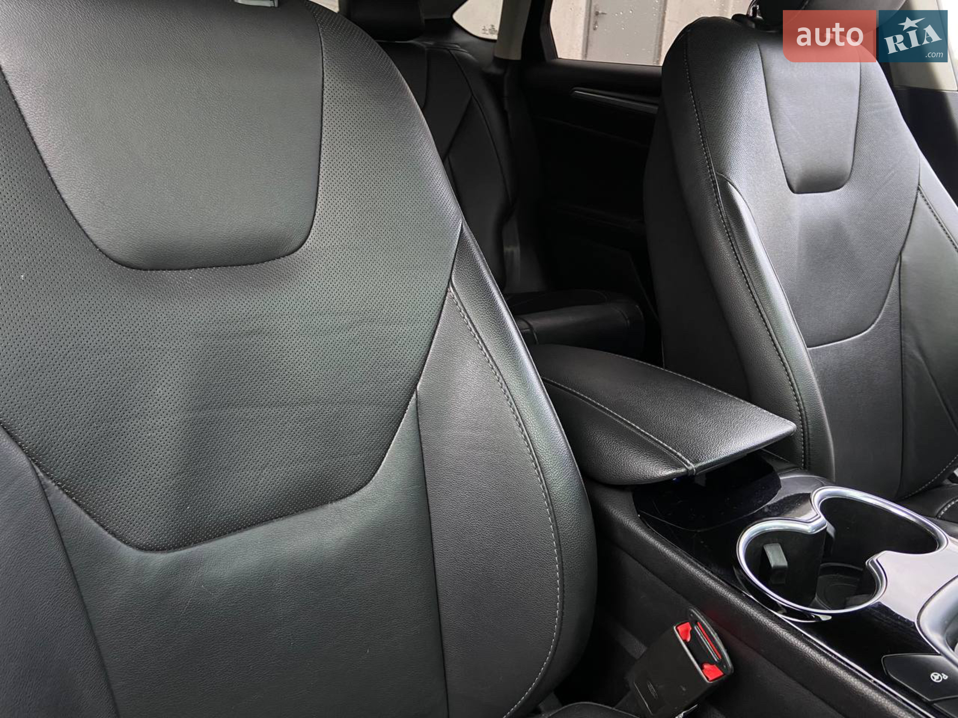 2014 Ford Fusion - мініатюра 6