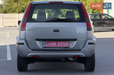 Хэтчбек Ford Fusion 2005 в 