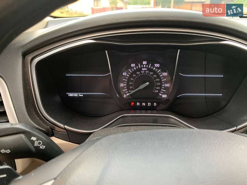 Седан Ford Fusion 2017 в Кутах