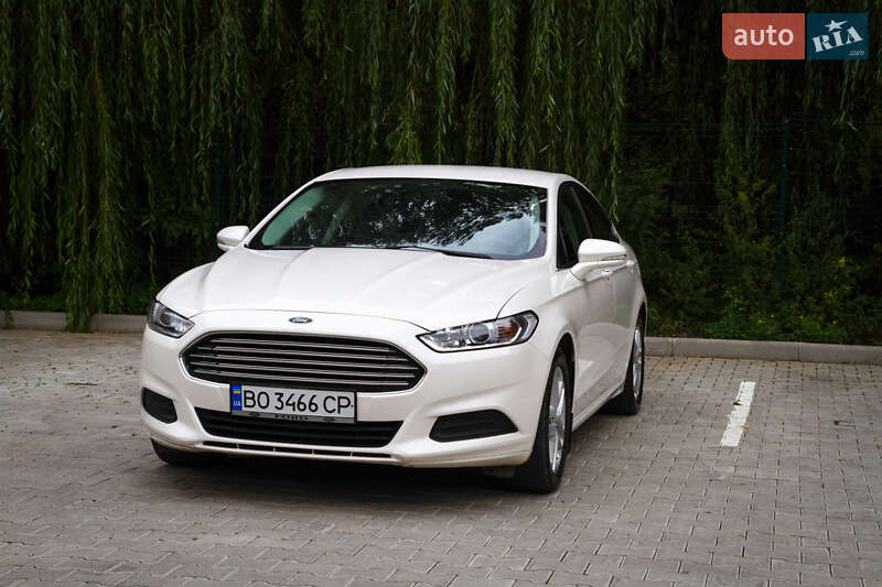 Седан Ford Fusion 2014 в Тернополе
