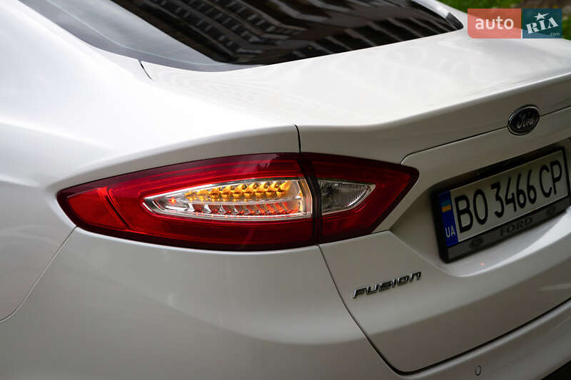 Седан Ford Fusion 2014 в Тернополе