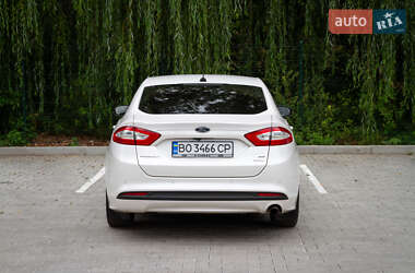 Седан Ford Fusion 2014 в 