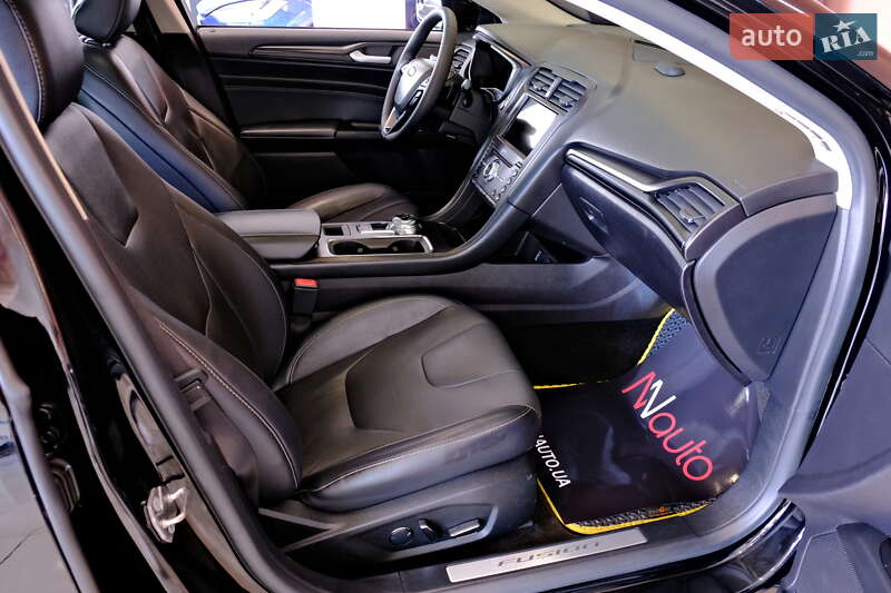 Седан Ford Fusion 2019 в Одессе