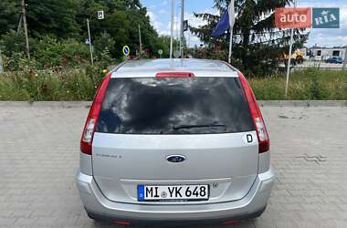 Хэтчбек Ford Fusion 2010 в 