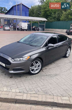 Седан Ford Fusion 2016 в Києві
