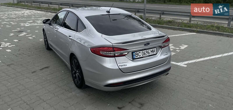 Седан Ford Fusion 2017 в Львове