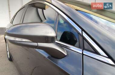 Седан Ford Fusion 2016 в 