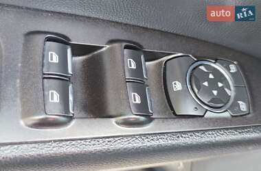 Седан Ford Fusion 2016 в 