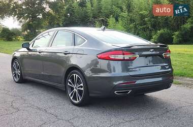 Седан Ford Fusion 2020 в 