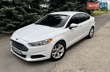 Седан Ford Fusion 2015 в Тернополе