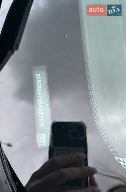 Седан Ford Fusion 2015 в 