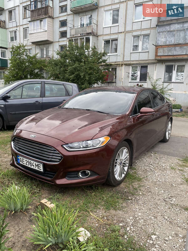 Ford Fusion 2016