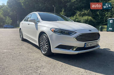 Седан Ford Fusion 2017 в 