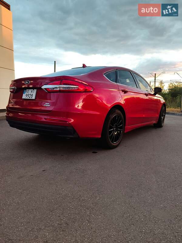 Седан Ford Fusion 2019 в Новомосковске фото 3 Седан Ford Fusion 2019 в Новомосковске