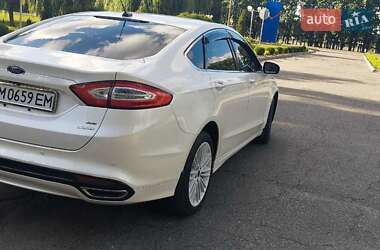 Седан Ford Fusion 2013 в Сумах