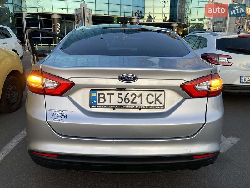 Седан Ford Fusion 2015 в Одессе