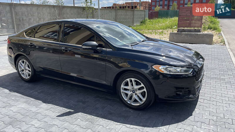 Седан Ford Fusion 2013 в Киеве
