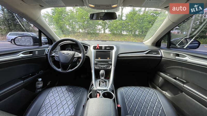 Седан Ford Fusion 2013 в Киеве