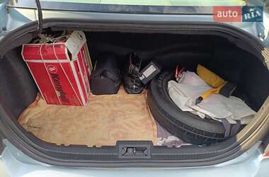 Седан Ford Fusion 2010 в 