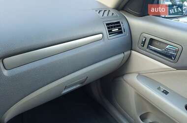 Седан Ford Fusion 2010 в 