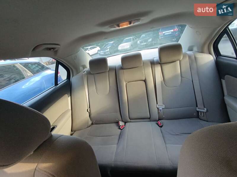 Седан Ford Fusion 2010 в Києві