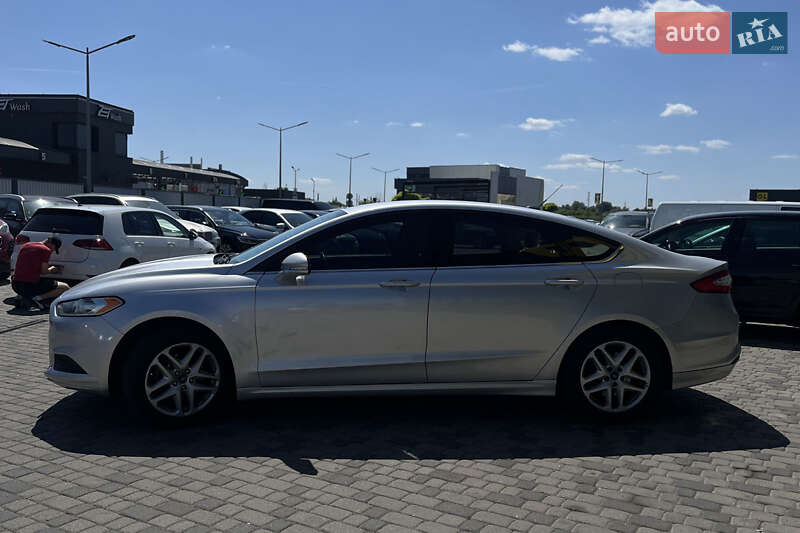 Седан Ford Fusion 2015 в Мукачевому