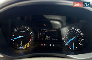 Седан Ford Fusion 2015 в 