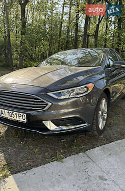 Седан Ford Fusion 2018 в 