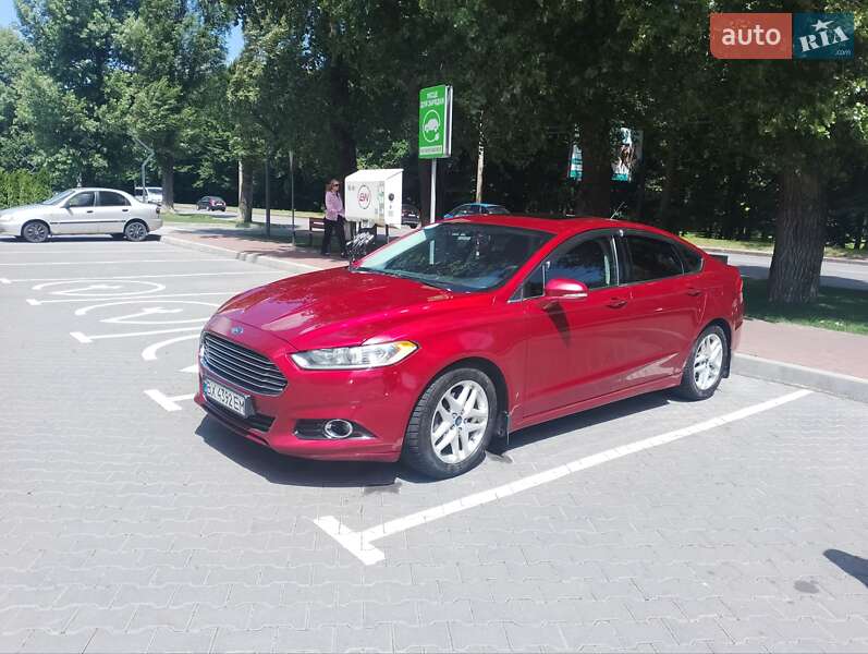Седан Ford Fusion 2014 в Хмельницькому