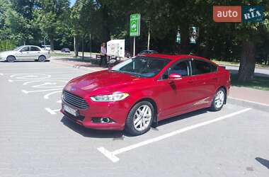 Седан Ford Fusion 2014 в 