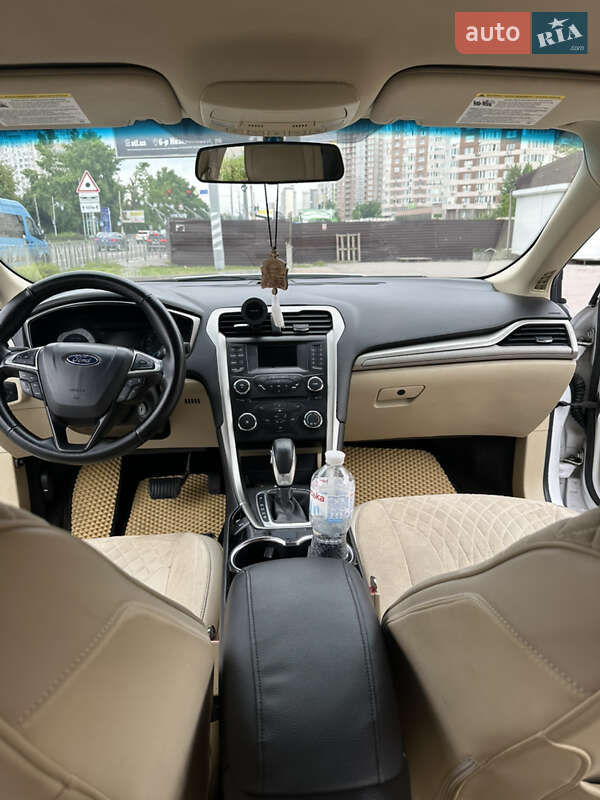 Седан Ford Fusion 2013 в Киеве