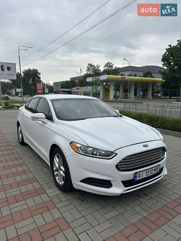 Седан Ford Fusion 2013 в Киеве