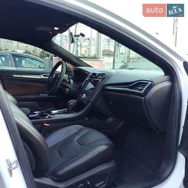 Седан Ford Fusion 2014 в Киеве
