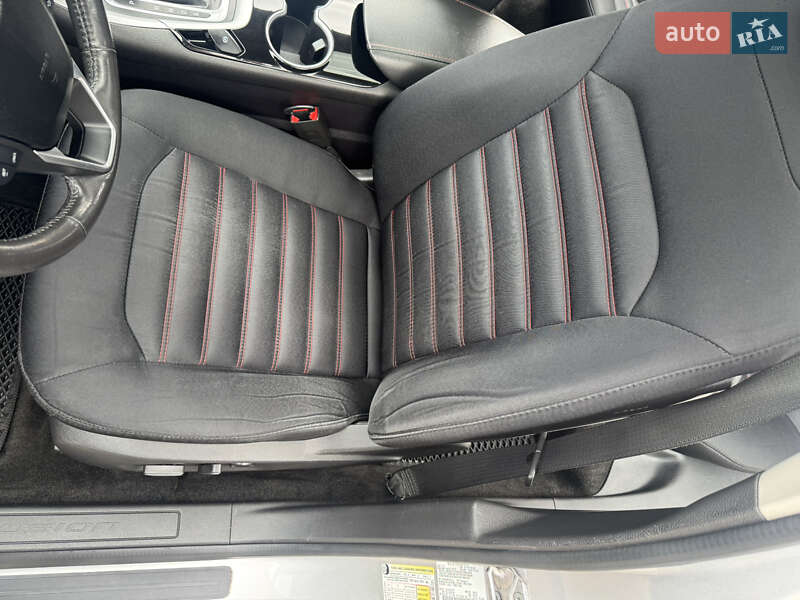 Седан Ford Fusion 2014 в Полтаве