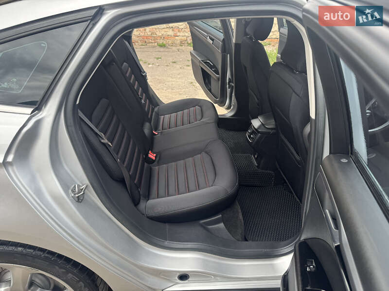 Седан Ford Fusion 2014 в Полтаве