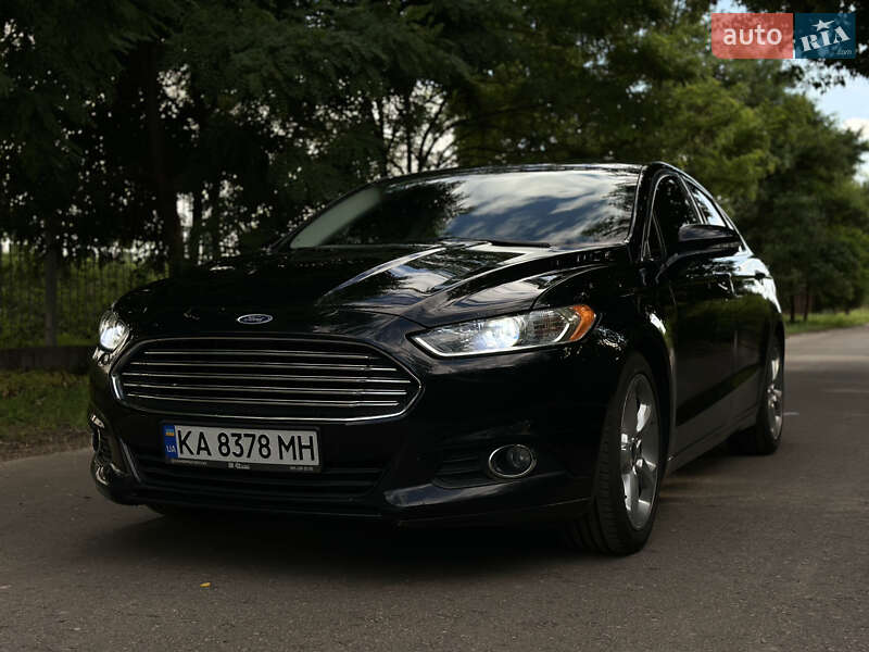 Седан Ford Fusion 2015 в Киеве