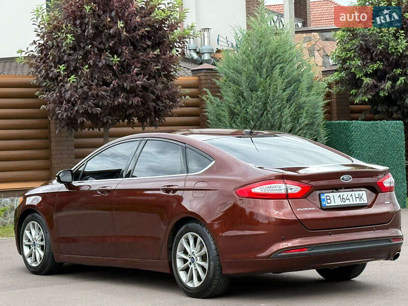 Седан Ford Fusion 2015 в Києві