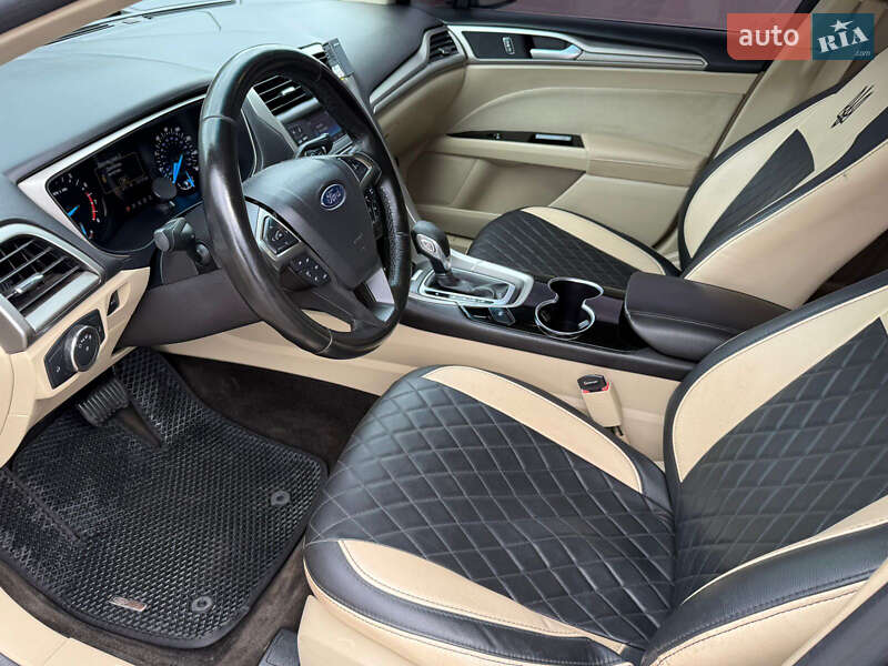 Седан Ford Fusion 2015 в Києві