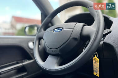 Хэтчбек Ford Fusion 2007 в 