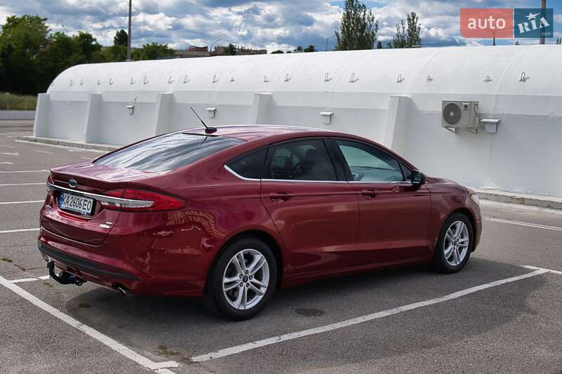 Седан Ford Fusion 2018 в Києві