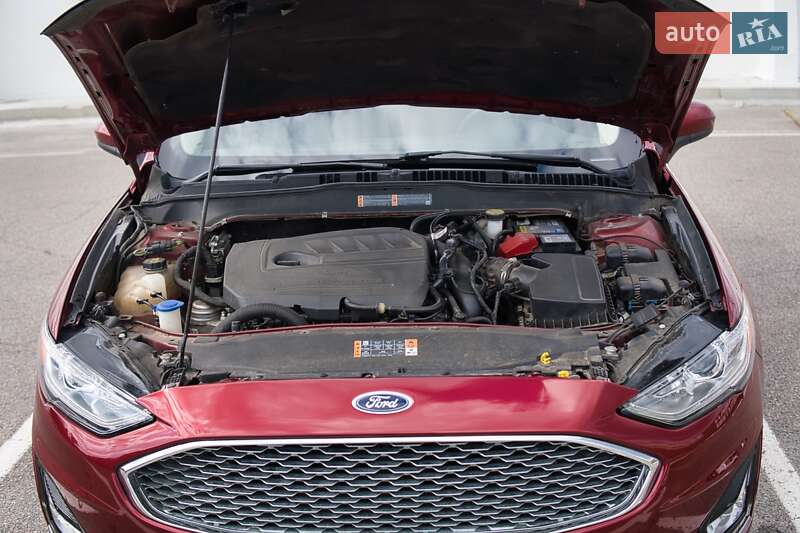 Седан Ford Fusion 2018 в Києві