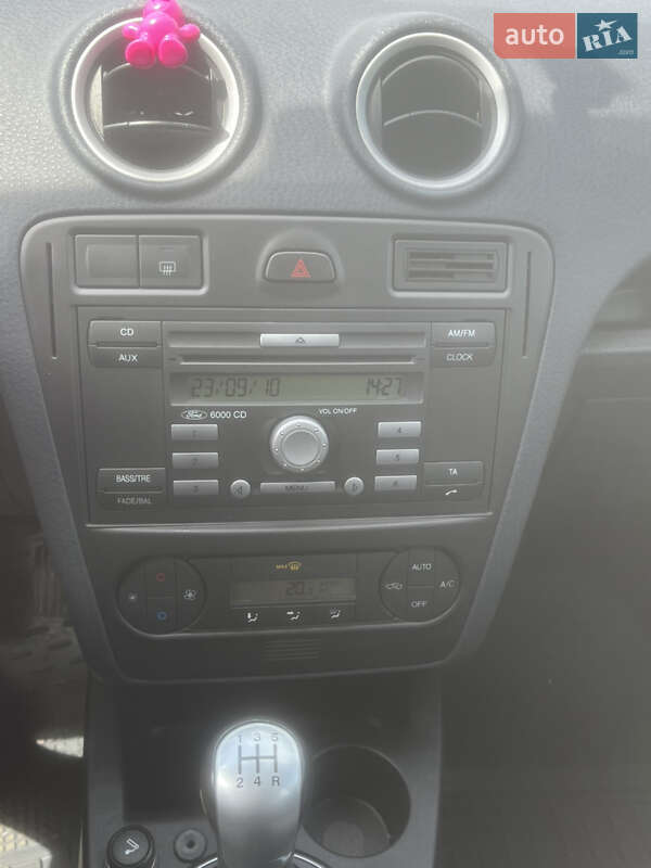 Хэтчбек Ford Fusion 2011 в Нежине